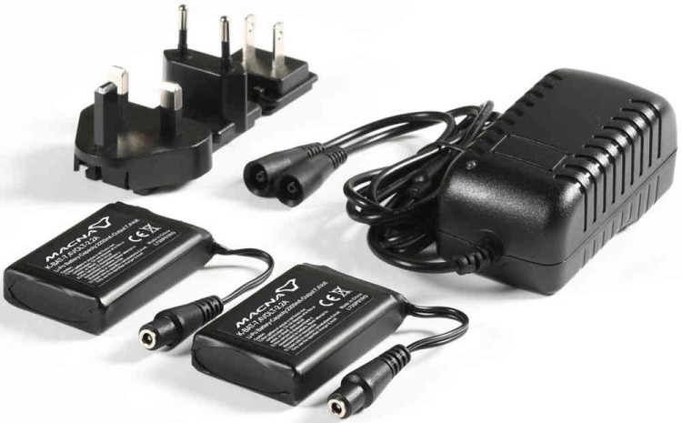 Macna 7,4V / 2,2 A
