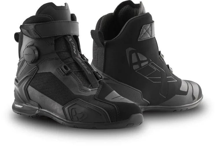 Мотоботы городские и короткие Ixon Bull 2 Air