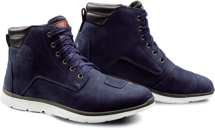 Мотоботы городские и короткие Ixon Akron WP