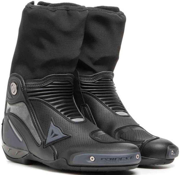 Мотоботы спортивные Dainese Axial Gore-Tex