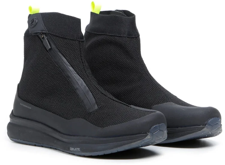 Мотоботы городские и короткие MOMO Firegun-1 WP