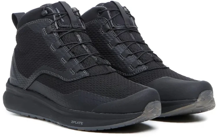 Мотоботы городские и короткие MOMO Firegun-3 WP