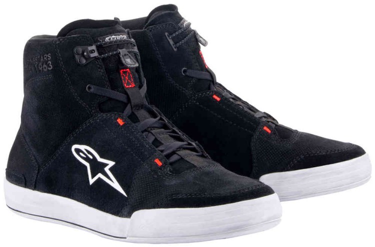 Мотоботы городские и короткие Alpinestars Chrome