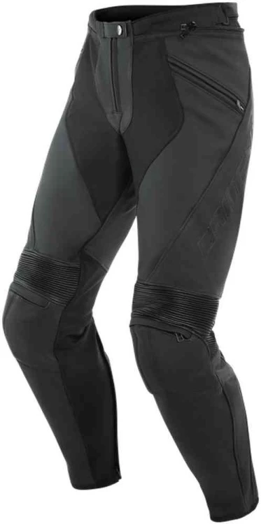 - Dainese Pony 3 — мотоштаны кожаные мужские, скидка 20% Мотоштаны кожаные мужские Dainese Pony 3