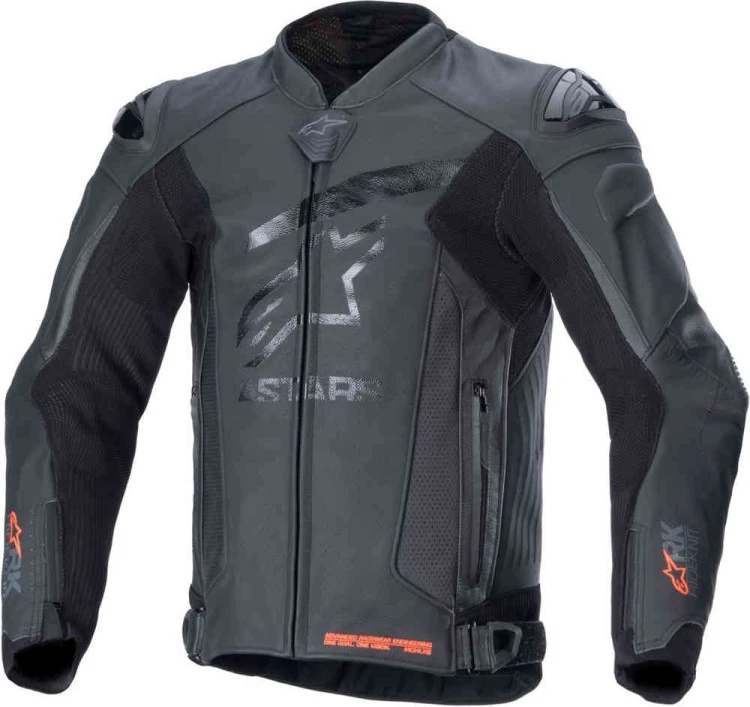 - Alpinestars GP Plus R V4 Rideknit — мотокуртка кожаная мужская, скидка 20% Мотокуртка кожаная мужская Alpinestars GP Plus R V4 Rideknit